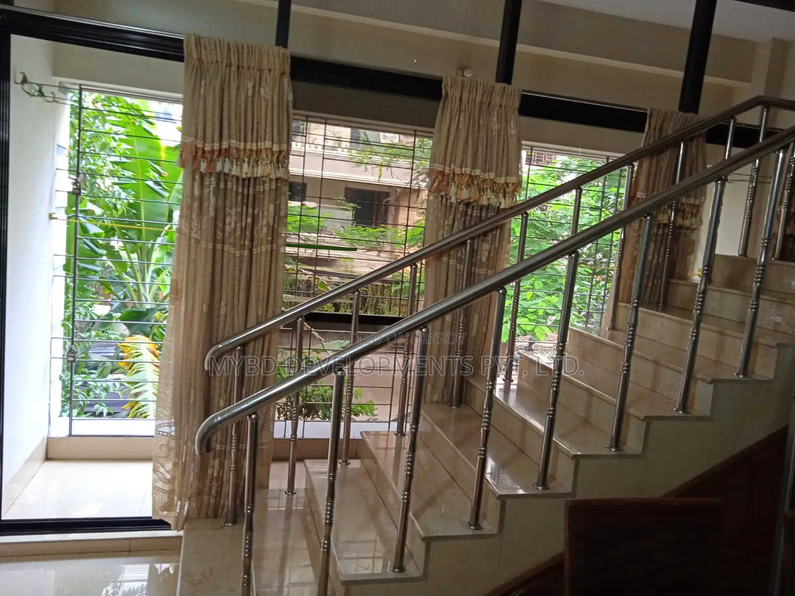 5-bedroom Duplex in Bashundhara City for Sale in Bashundhara City