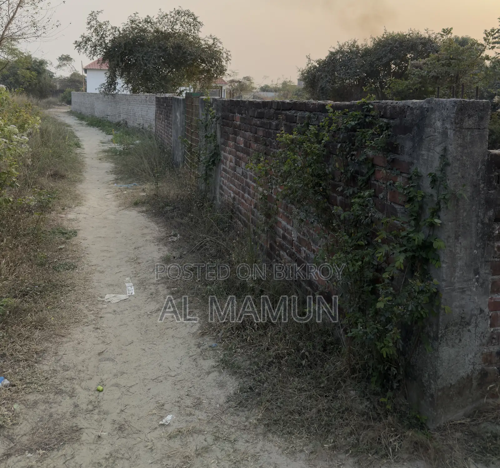 Opportunity to buy land in Dhaka