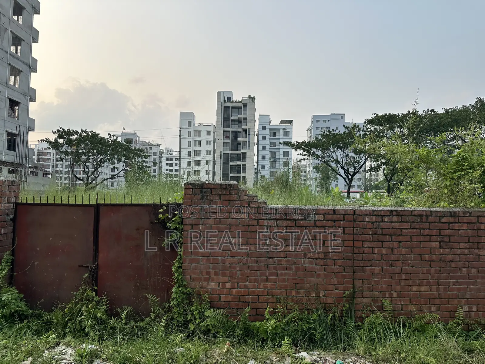 Block-L, 3-Katha, South-Facing, 1600-Serial, Bashundhara R/A in Bashundhara City