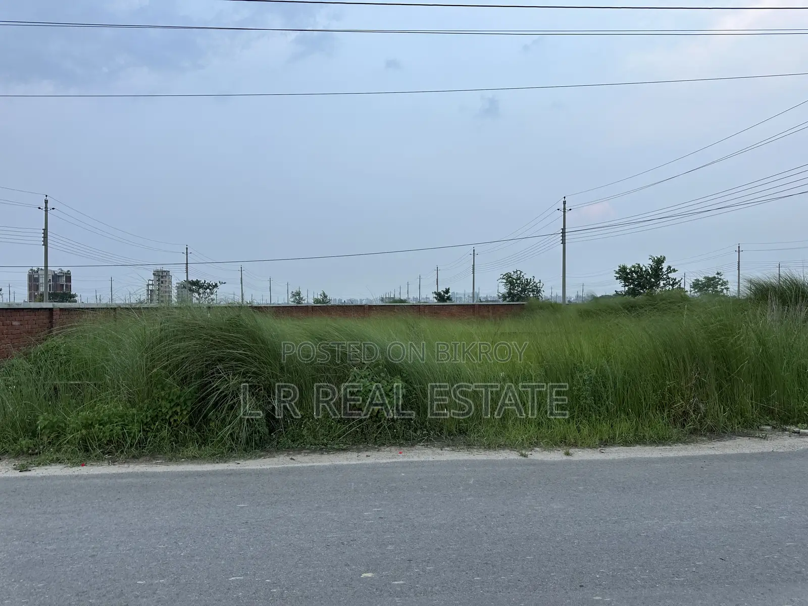 Block-P, 4-Katha, Urgent Sale, Bashundhara R/A in Basundhara