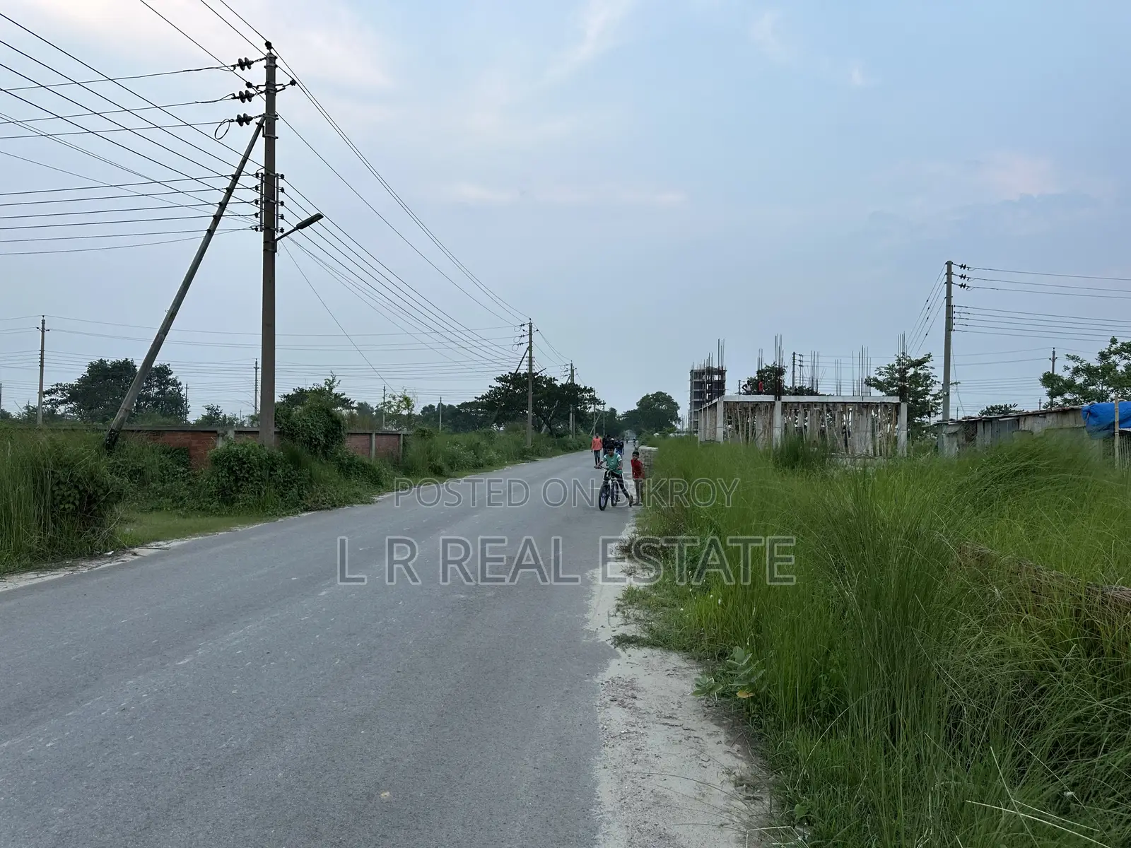 Block-P, 4-Katha, Urgent Sale, Bashundhara R/A in Basundhara
