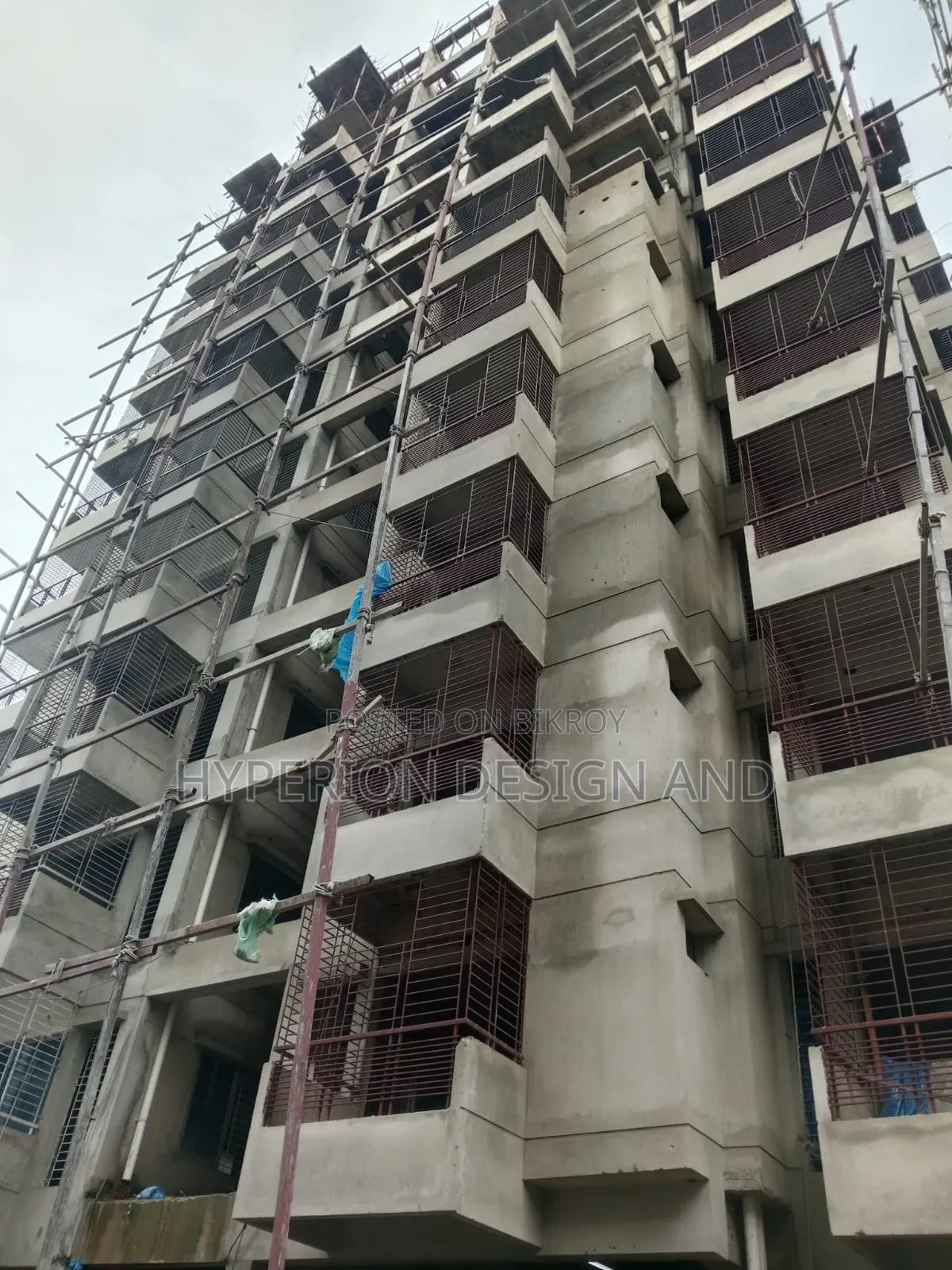Furnished 3-bedroom Apartment in Hyperion Park View, Banasree for Sale in Banasree