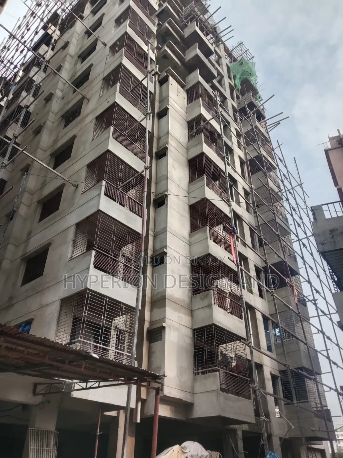 Furnished 3-bedroom Apartment in Hyperion Park View, Banasree for Sale in Banasree