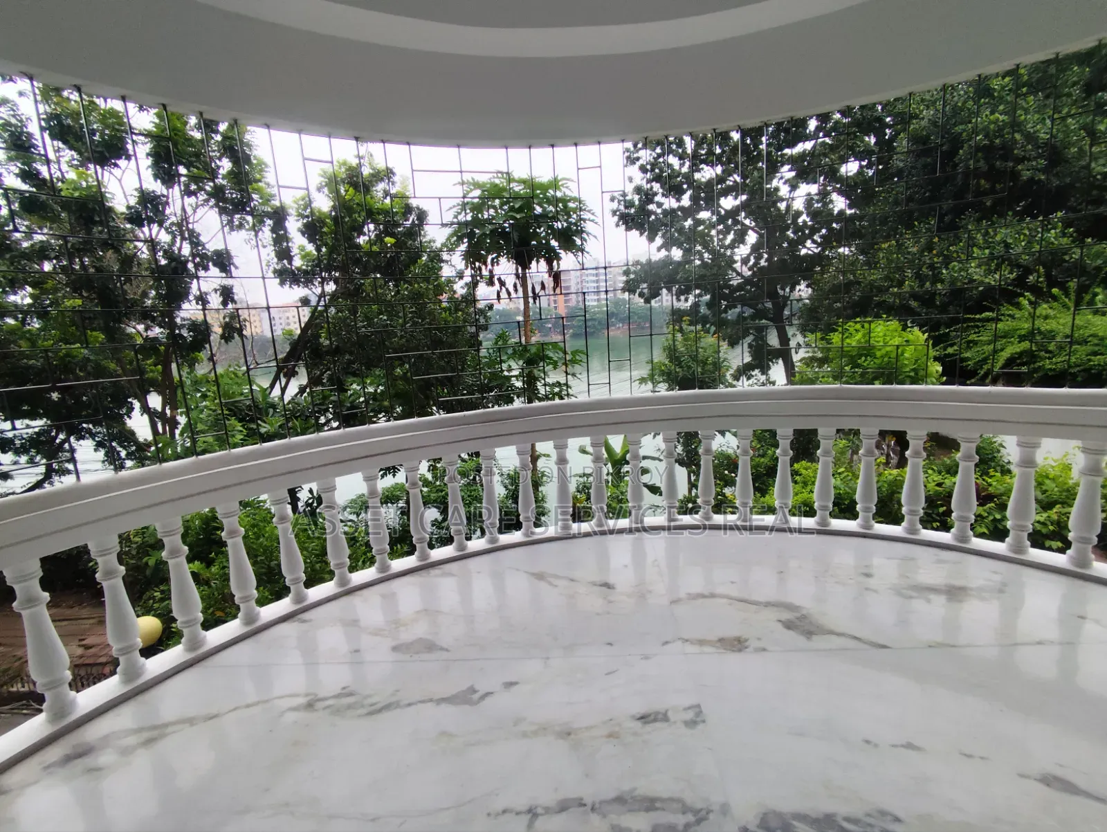 4000-SQFT Lake View Office Space Rent in Gulshan in Gulshan