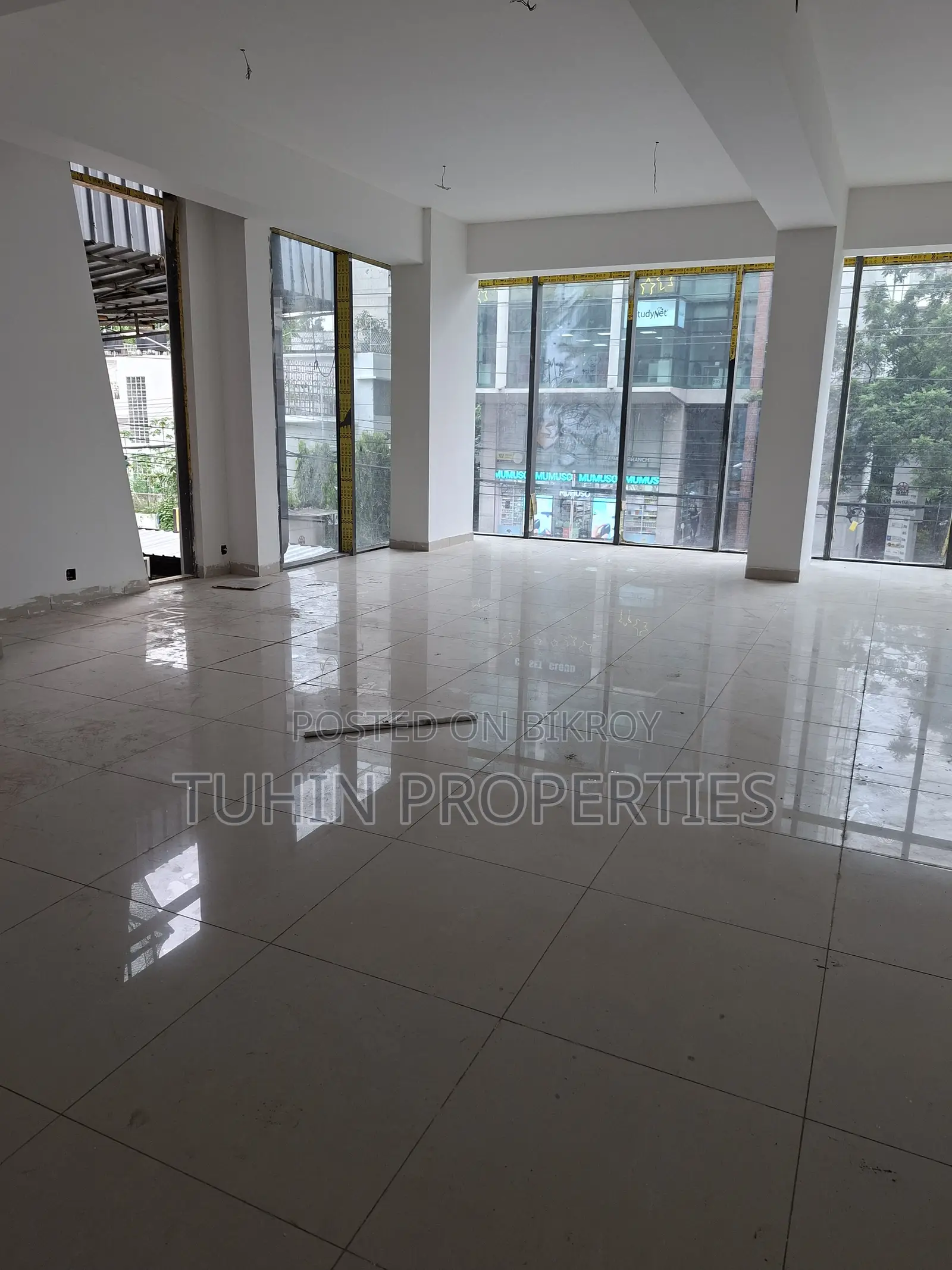 Brand New Ready Commercial Space For Sale At Banani Road No. 11 in Banani