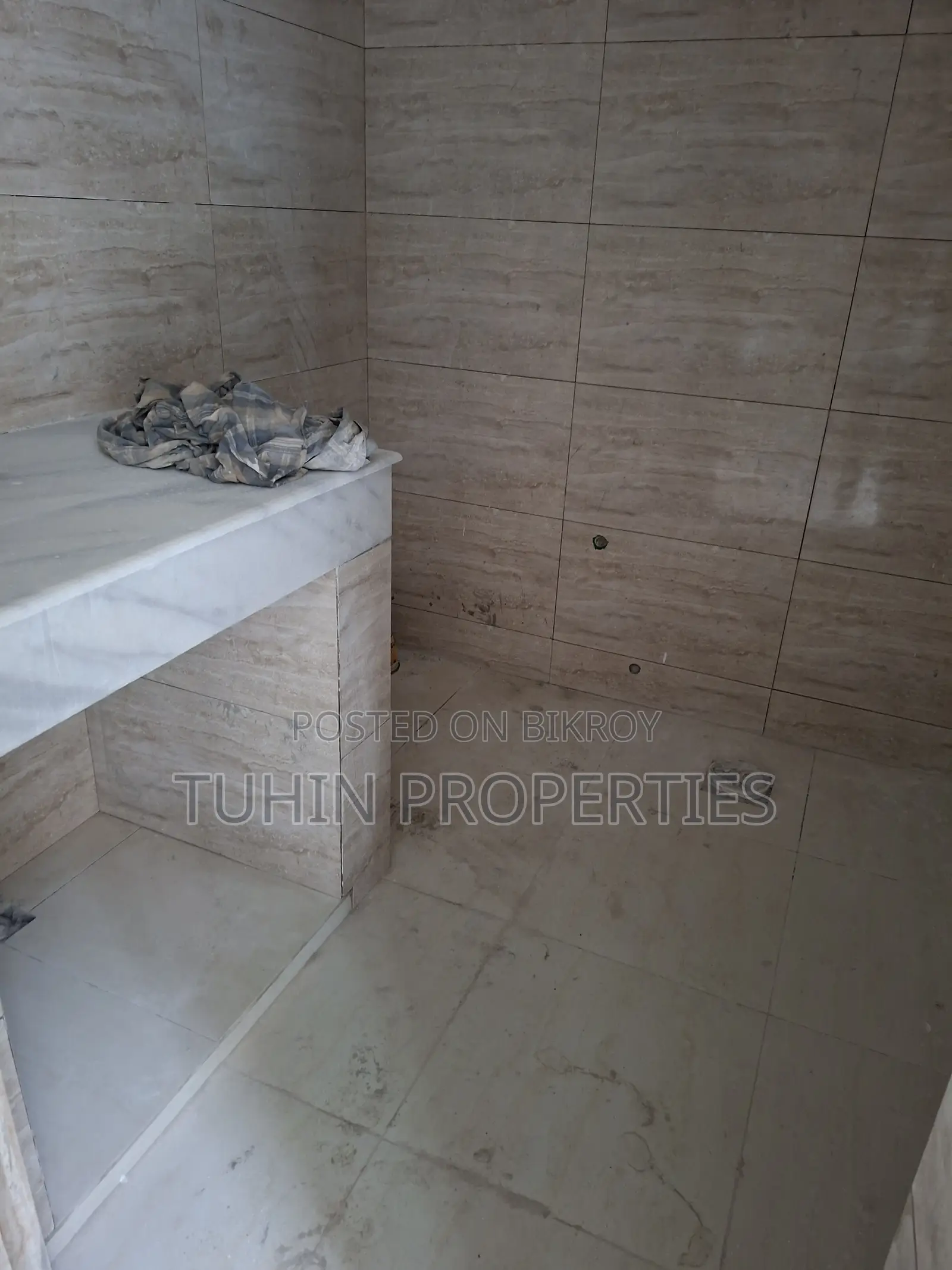 Brand New Ready Commercial Space For Sale At Banani Road No. 11 in Banani