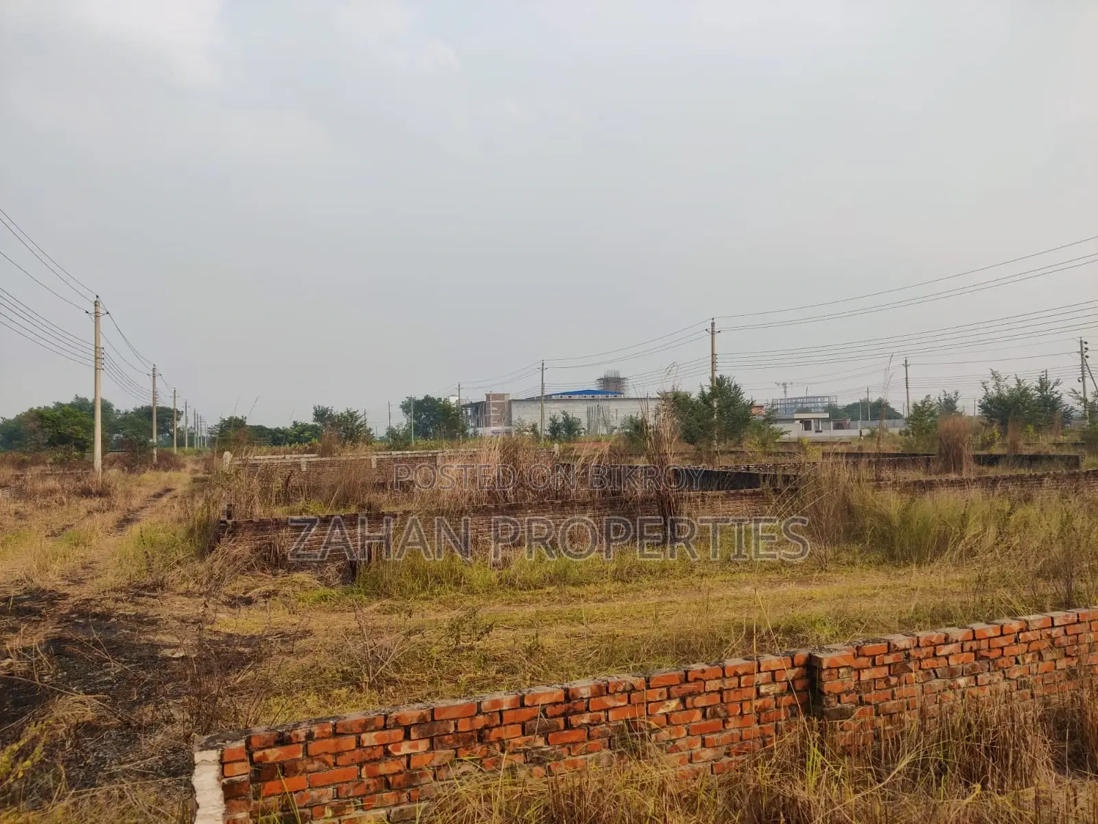 N Block 18 Katha Plot Sell South/North Face in Basundhara