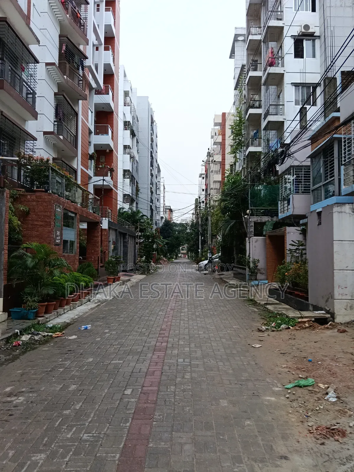Dhanmondi 9 Katha Plot Sale in Dhanmondi