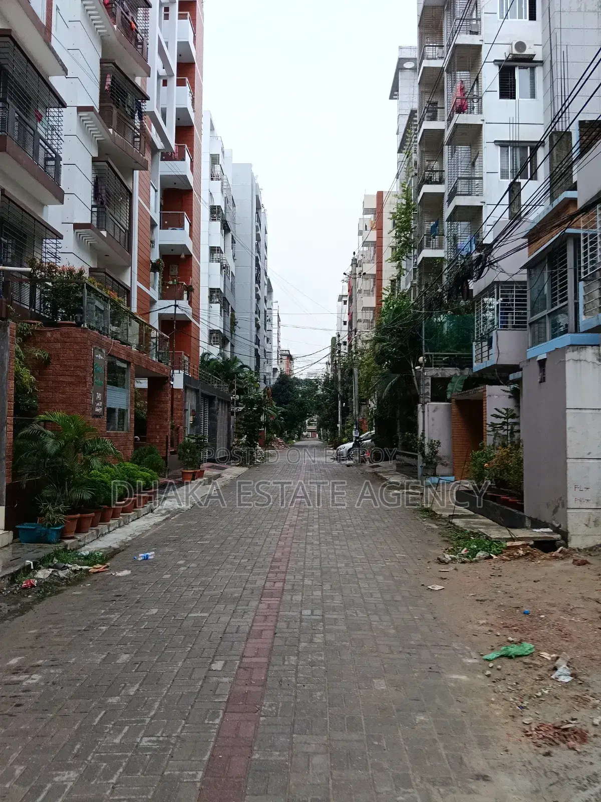 Dhanmondi 9 Katha Plot Sale in Dhanmondi