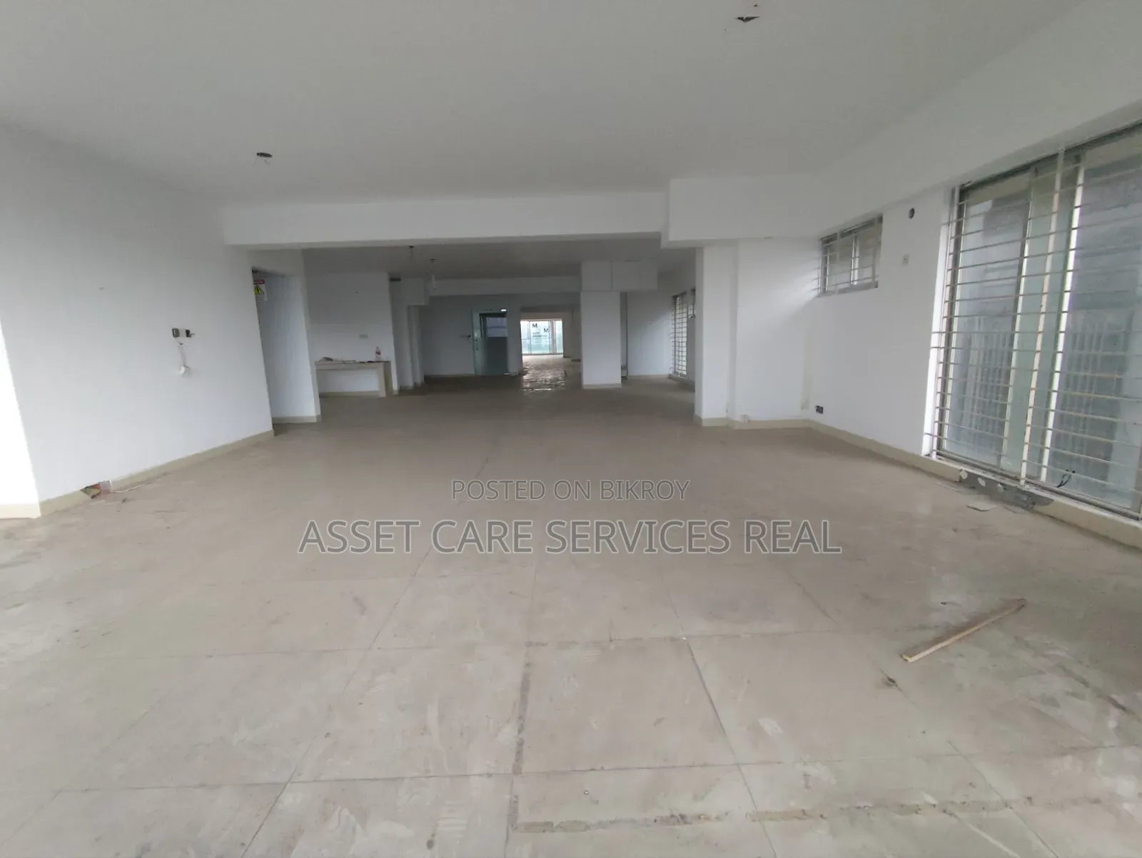 6000-SQFT Fully Commercial Open Office Space Rent Banani Road-11 in Banani