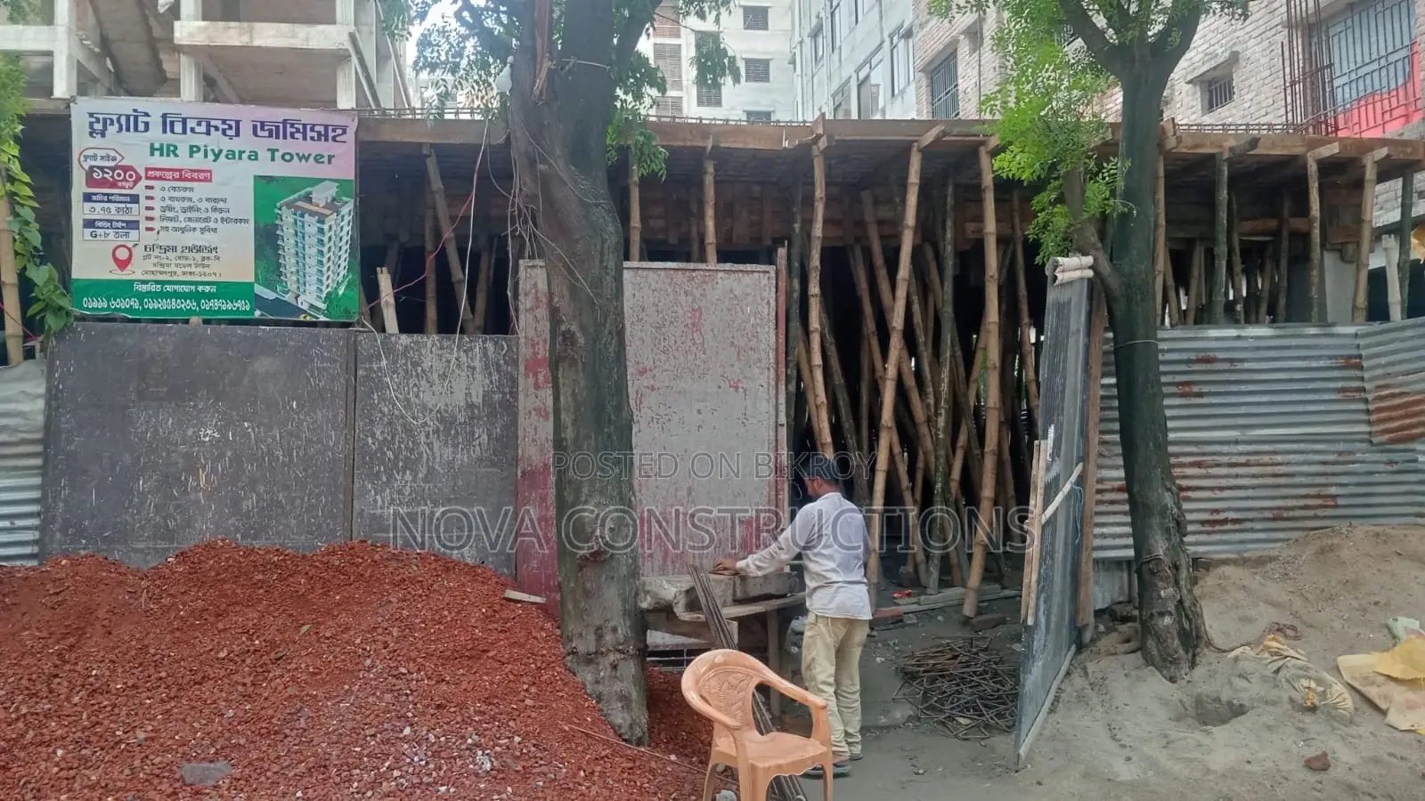 3bdrm Apartment in Hr Piyara Tower, Mohammadpur for Sale in Mohammadpur
