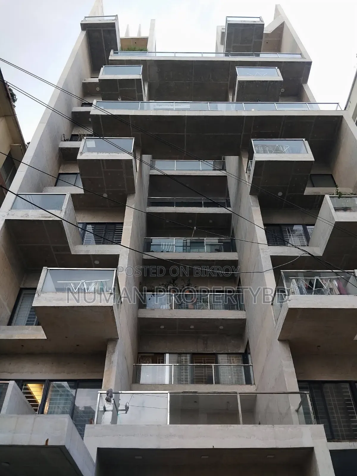 4-bedroom Apartment in Numan Property Bd, Basundhara for Rent in Basundhara