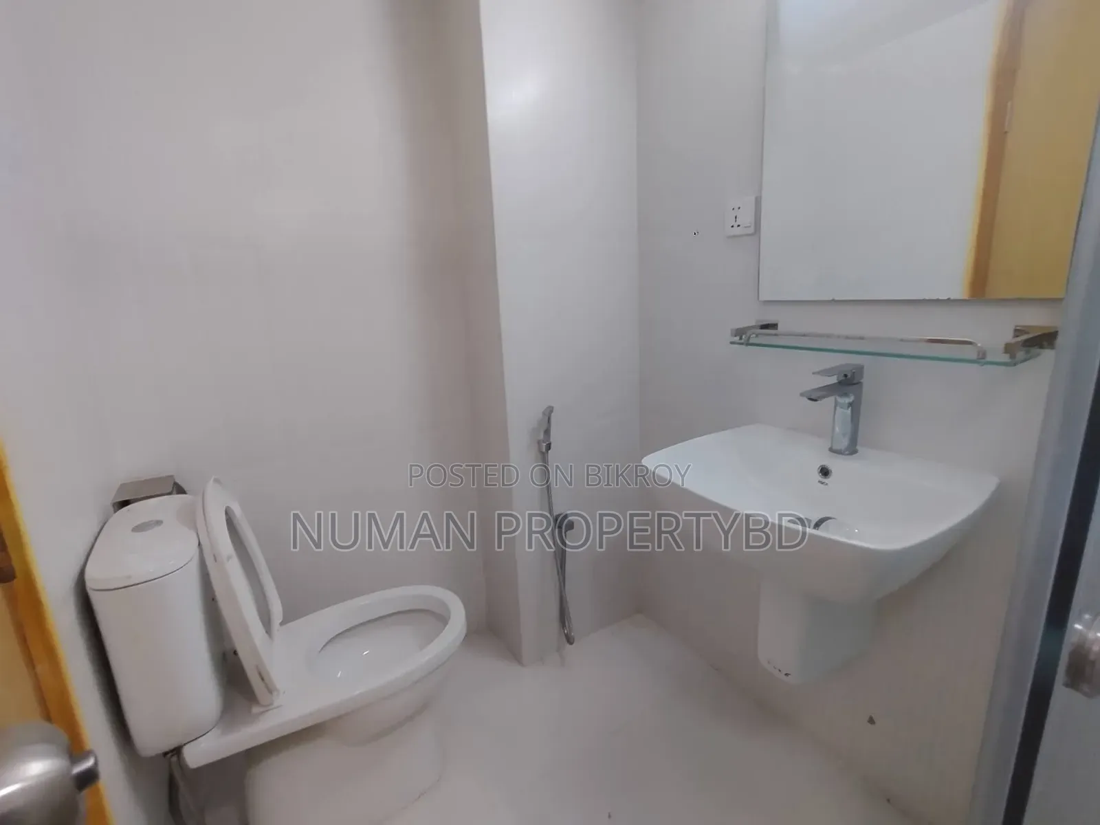 4-bedroom Apartment in Numan Property Bd, Basundhara for Rent in Basundhara