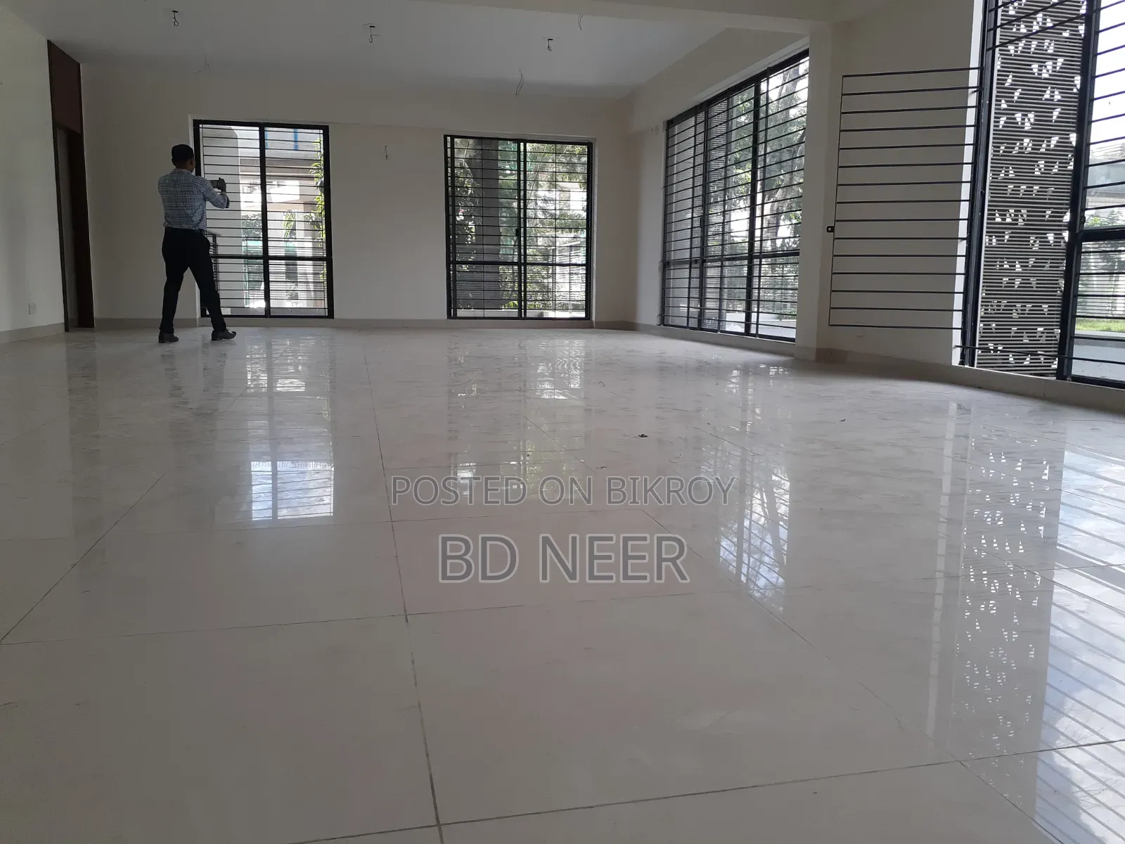 3500 Square Feet Office for Rent in Madane Avenue in Gulshan