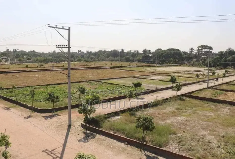 Plot Sell Near Mohammadpur in Bosila