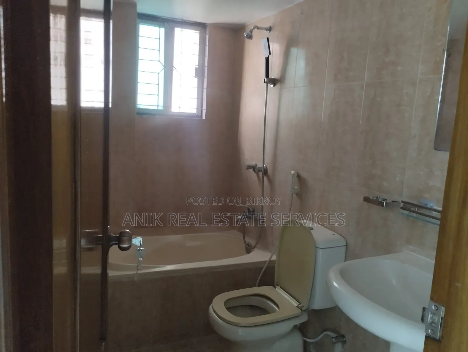 2700 SFT Office Space Rent for Gulshan 2 in Gulshan