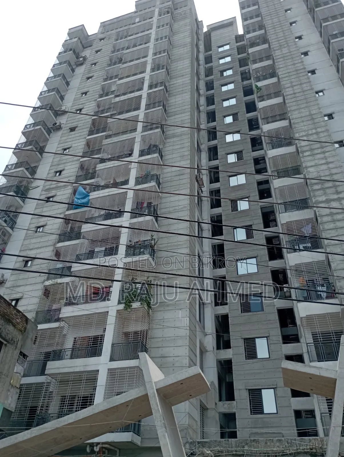 Furnished 3bdrm Apartment in Aftabnagar for sale in Aftab Nagar
