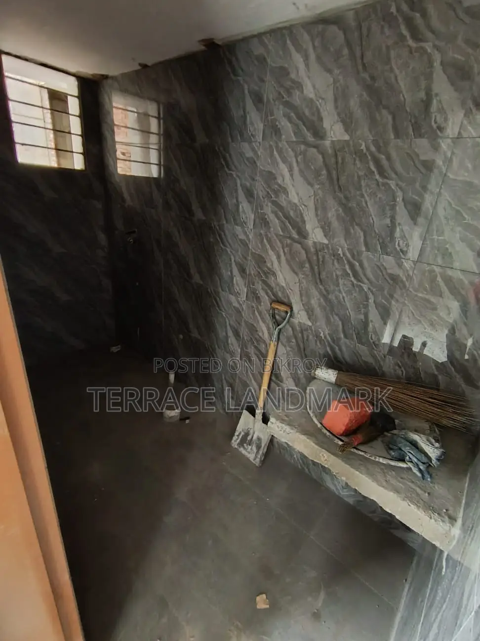4bdrm Apartment in Basundhara for Sale in Basundhara