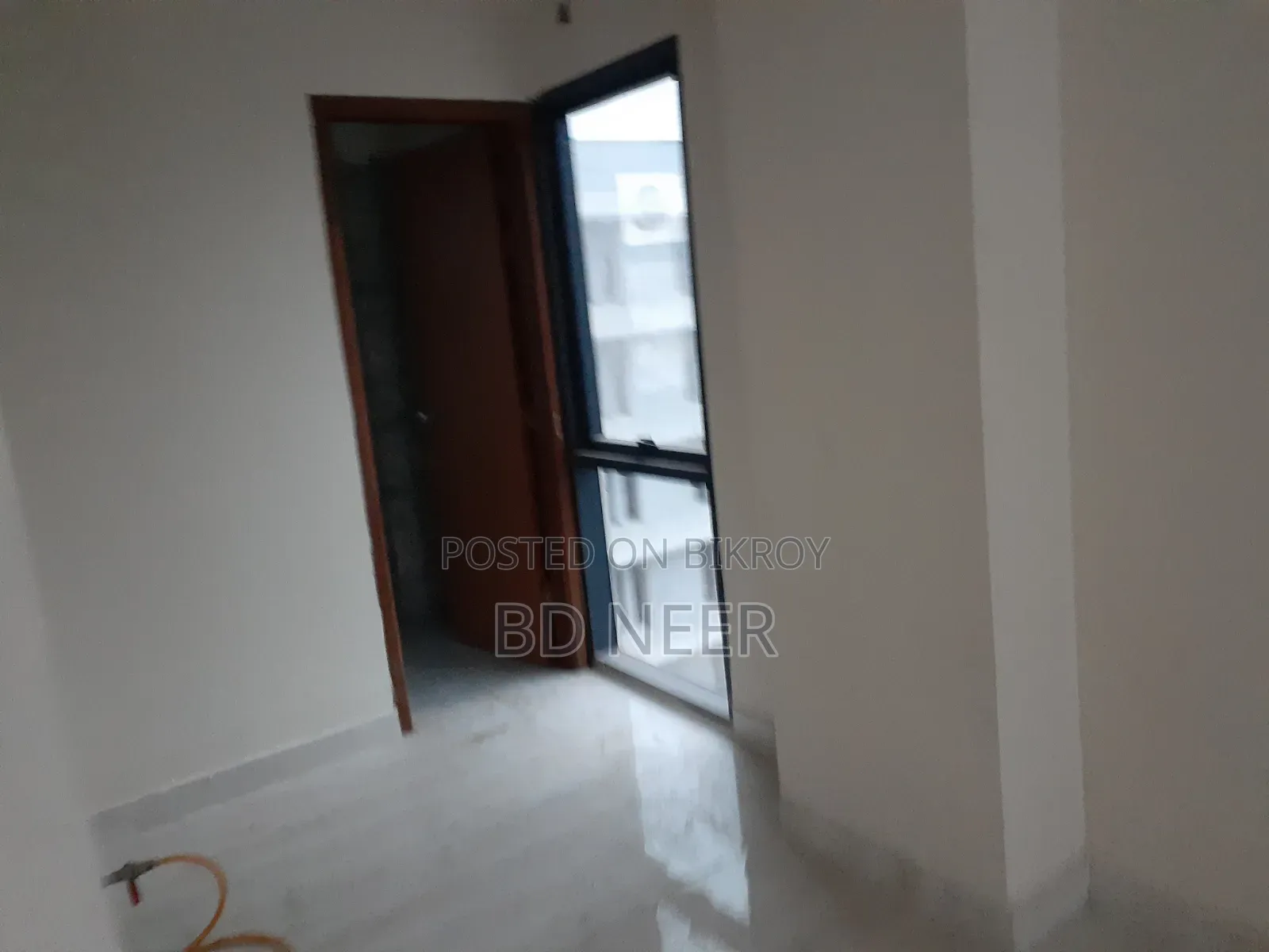 Grand Floor 2765 Sq Ft Open Space Available for Rent in Gulshan-2 in Gulshan
