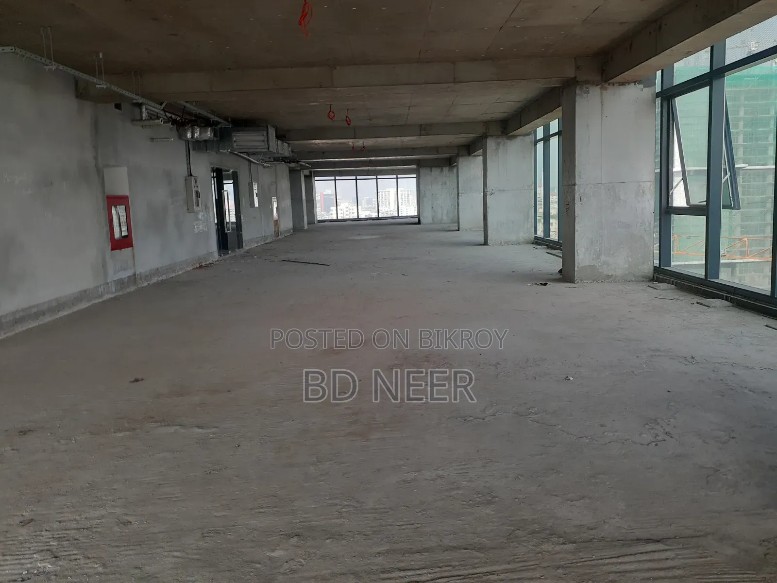 Commercial 14000 Sq Ft Open Space for Rent in Tejgon Link Road in Gulshan