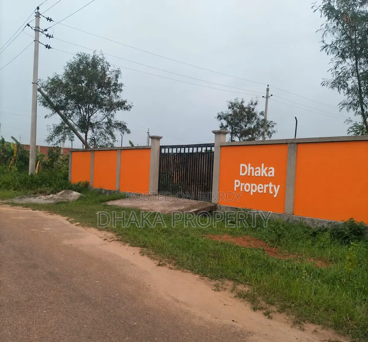 30ft Road 5 Katha Park South at Sector-16/D in Uttara