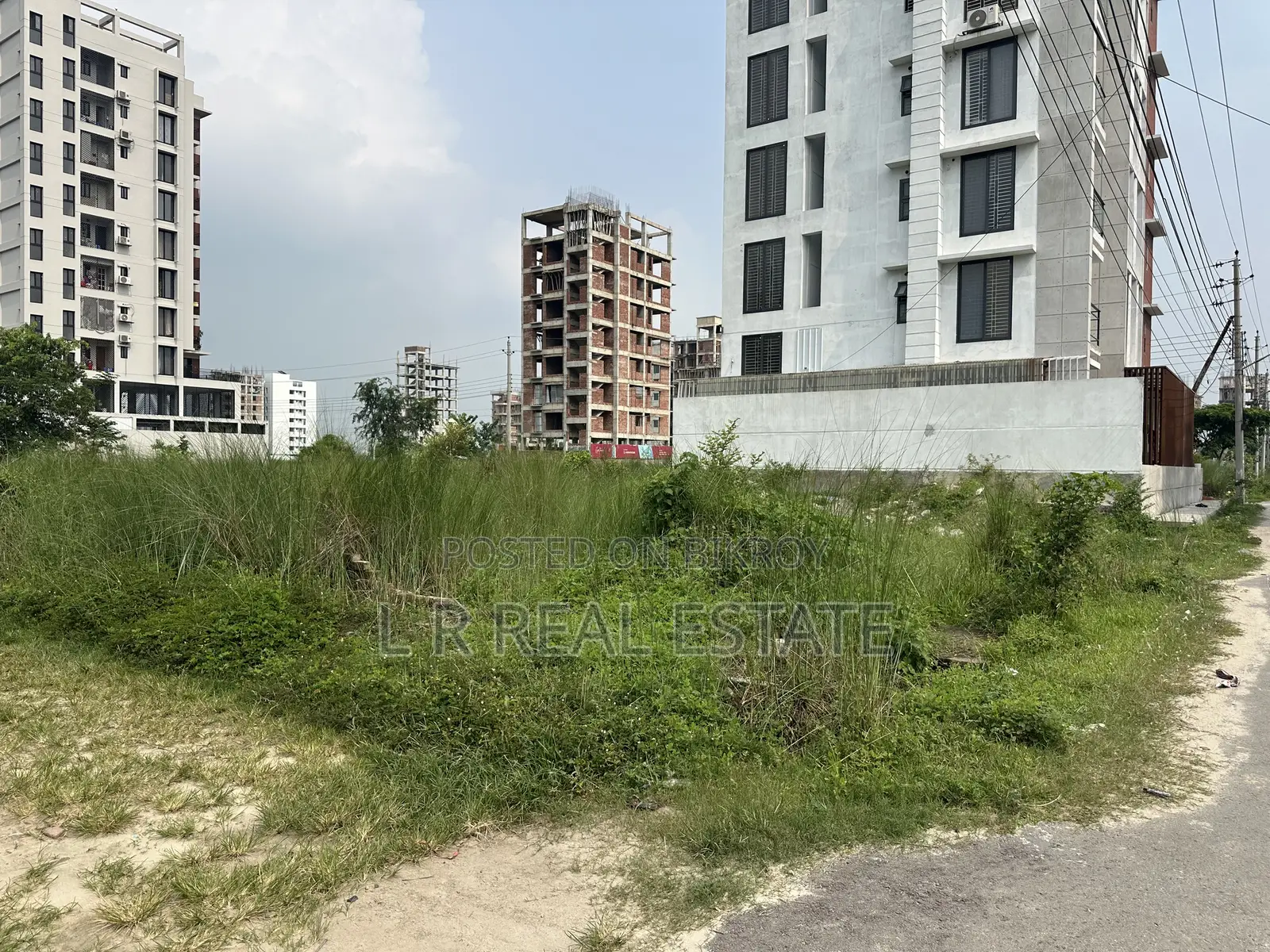 Block-M, 4-Katha, Serial- 1400, Bashundhara R/A in Bashundhara City