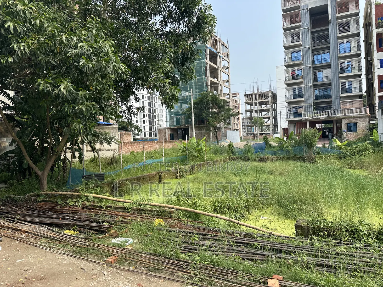 L-Block, (3+3)=6 Katha Plot Urgent Sell for Bashundhara R/A in Bashundhara City