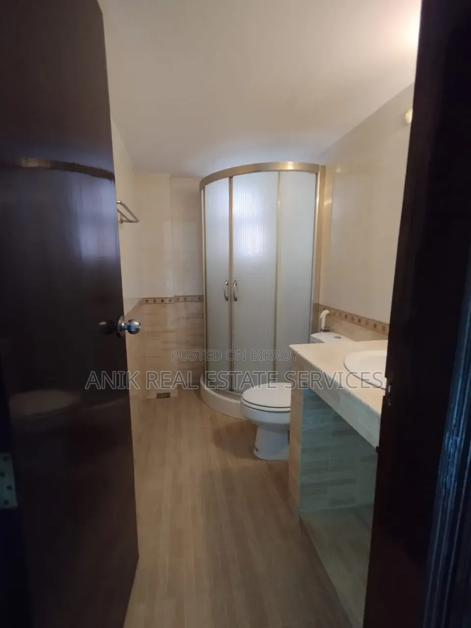 4-Bedroom Apartment in Anik Real Estate, Gulshan for Rent in Gulshan