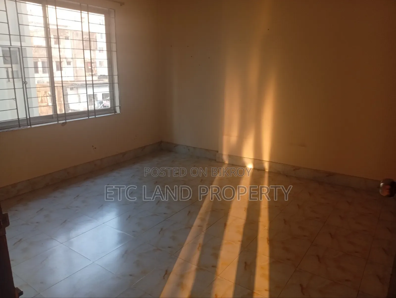 3-bedroom Apartment in Basabo, Nandipara for sale in Basabo