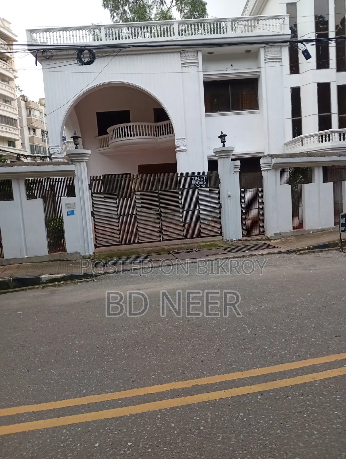 8 Bedroom House in Gulshan for Rent in Gulshan