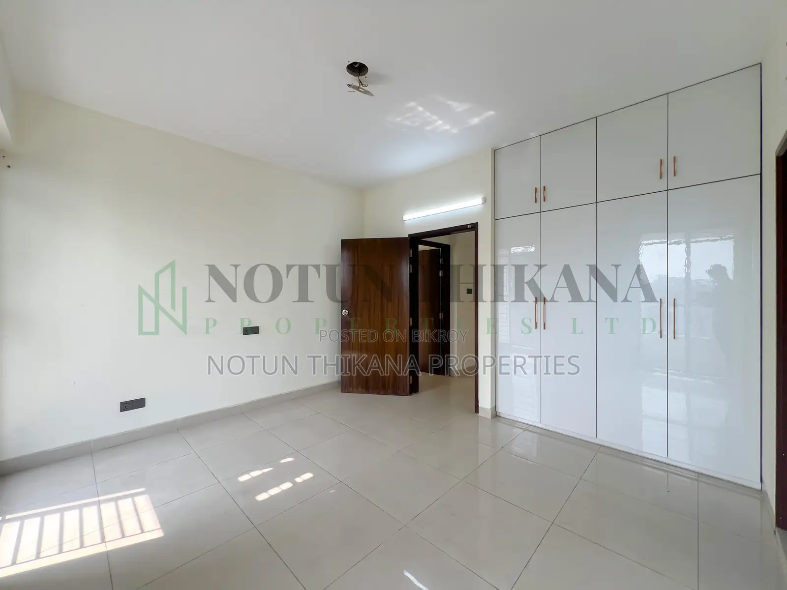 3-Bedroom Apartment in Bashundhara City for Rent in Bashundhara City