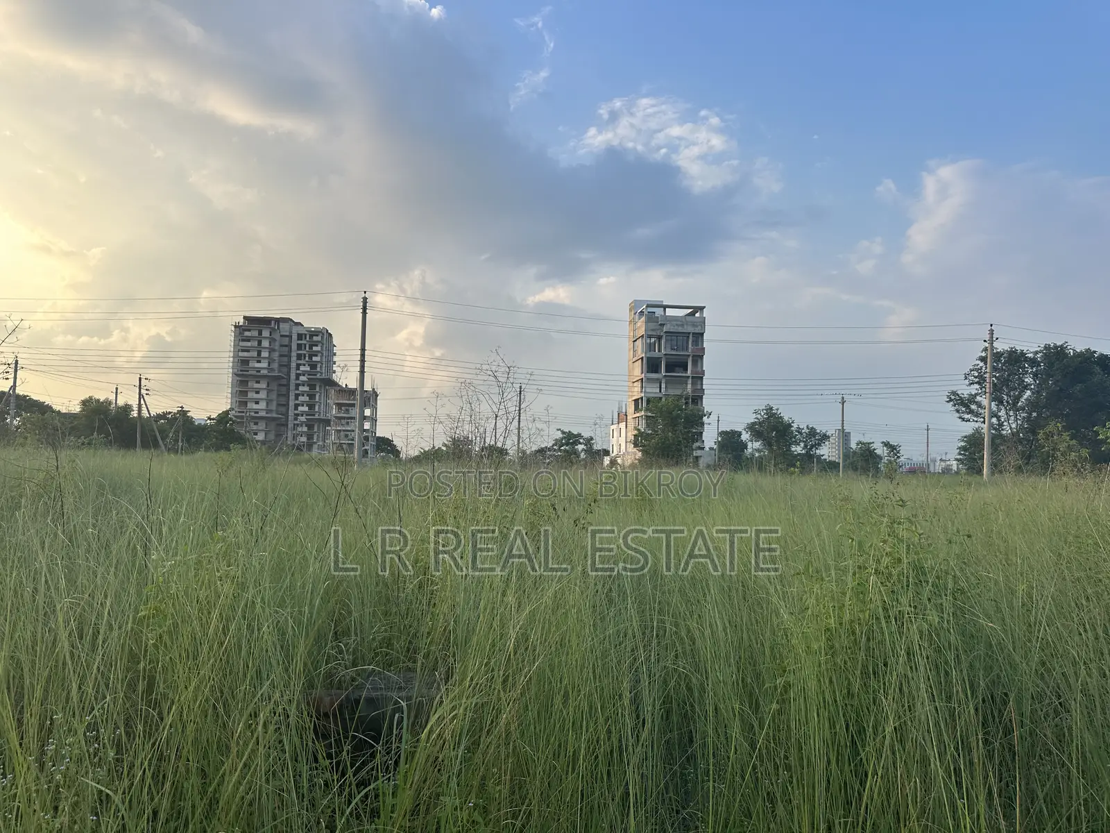 N-Block, 3-Katha, 3200-Serial, Urgent Plot Sale, Bashundhara R/A in Bashundhara City