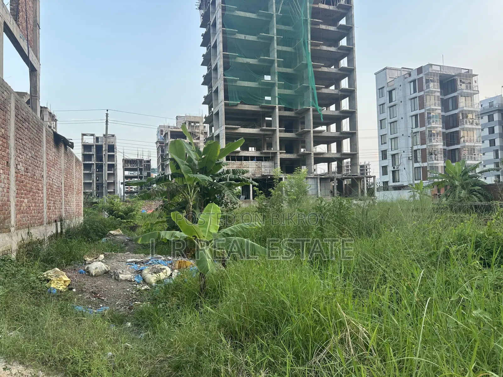 Block-M, 3-Katha, South-Face, Bashundhara R/A in Bashundhara City