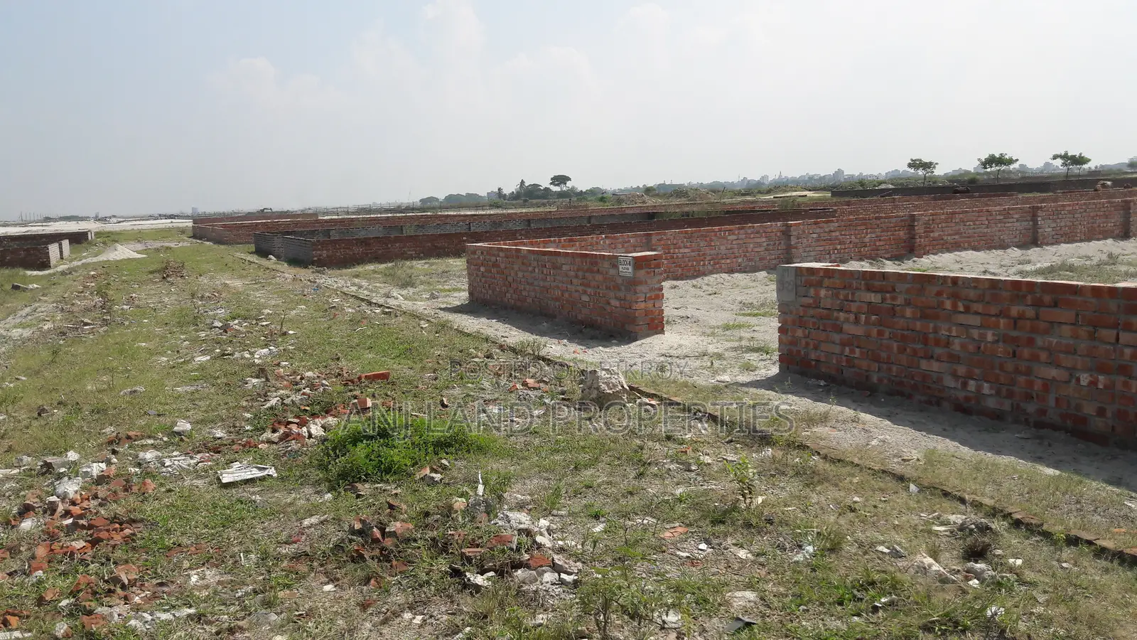 3+3=6 Katha South Facing Plot for Sale in N-Block, Urgent in Basundhara