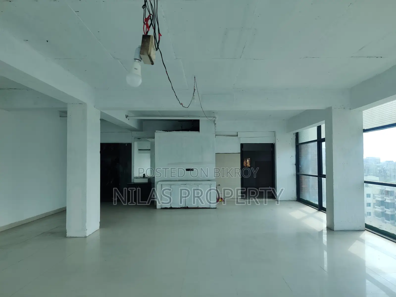 Commercial Space 2335 SFT Sale in Dhanmondi in Dhanmondi