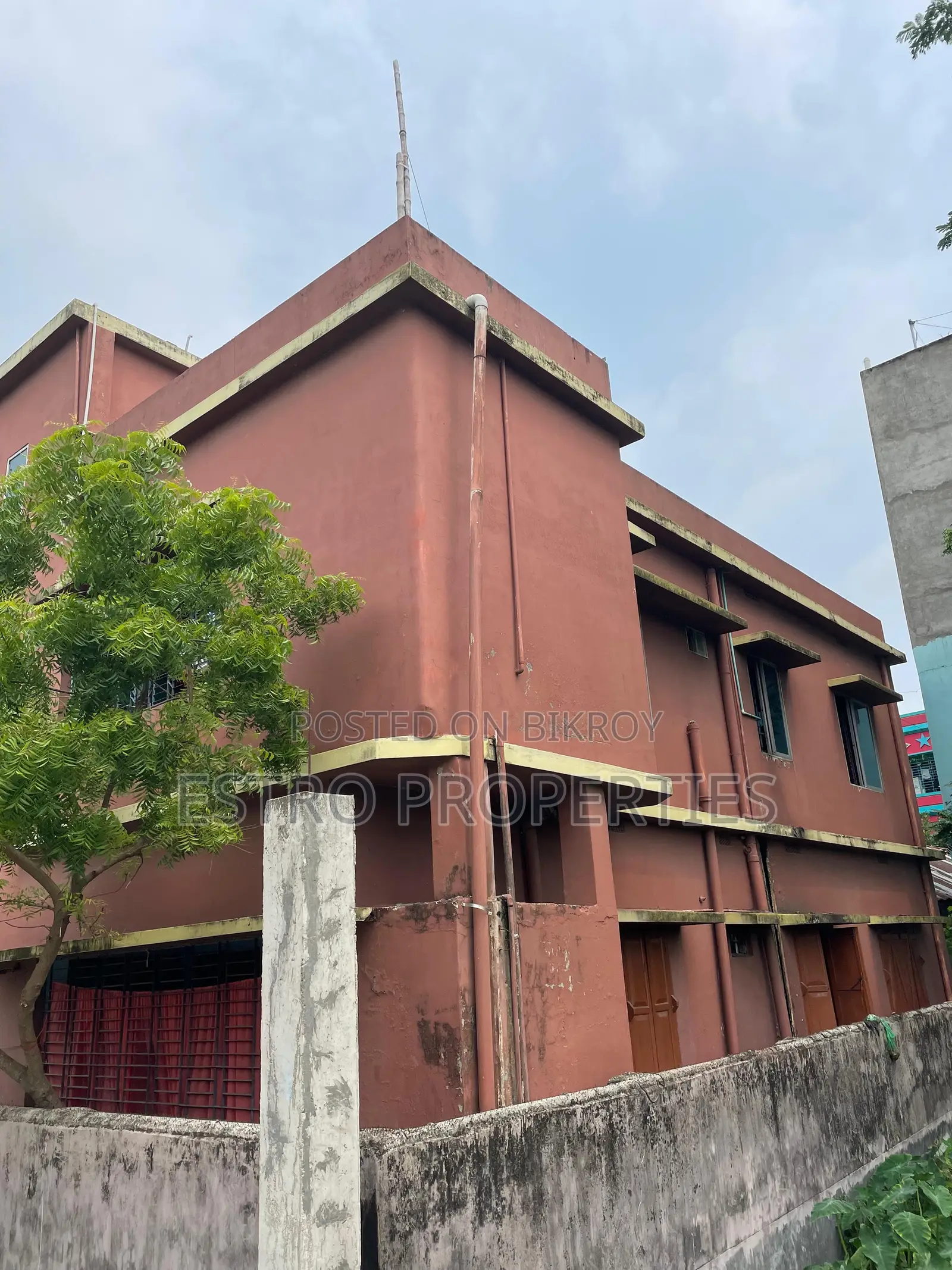 3-bedroom House on 4.96 katha 2-story, Khulna Sadar for Sale in Khulna Sadar
