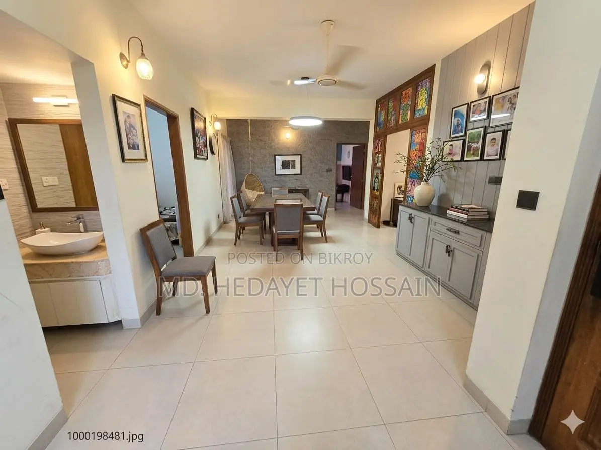 4-bedroom Apartment in Bashundhara for Sale in Basundhara