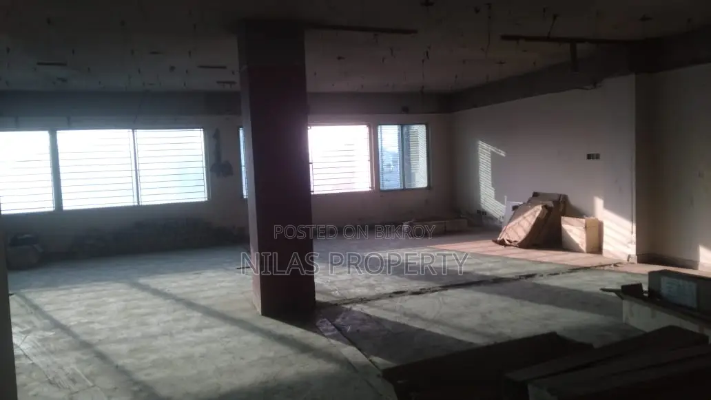 Multipurpose 4200 SQFT Commercial Space for Rent in Motijheel in Motijheel