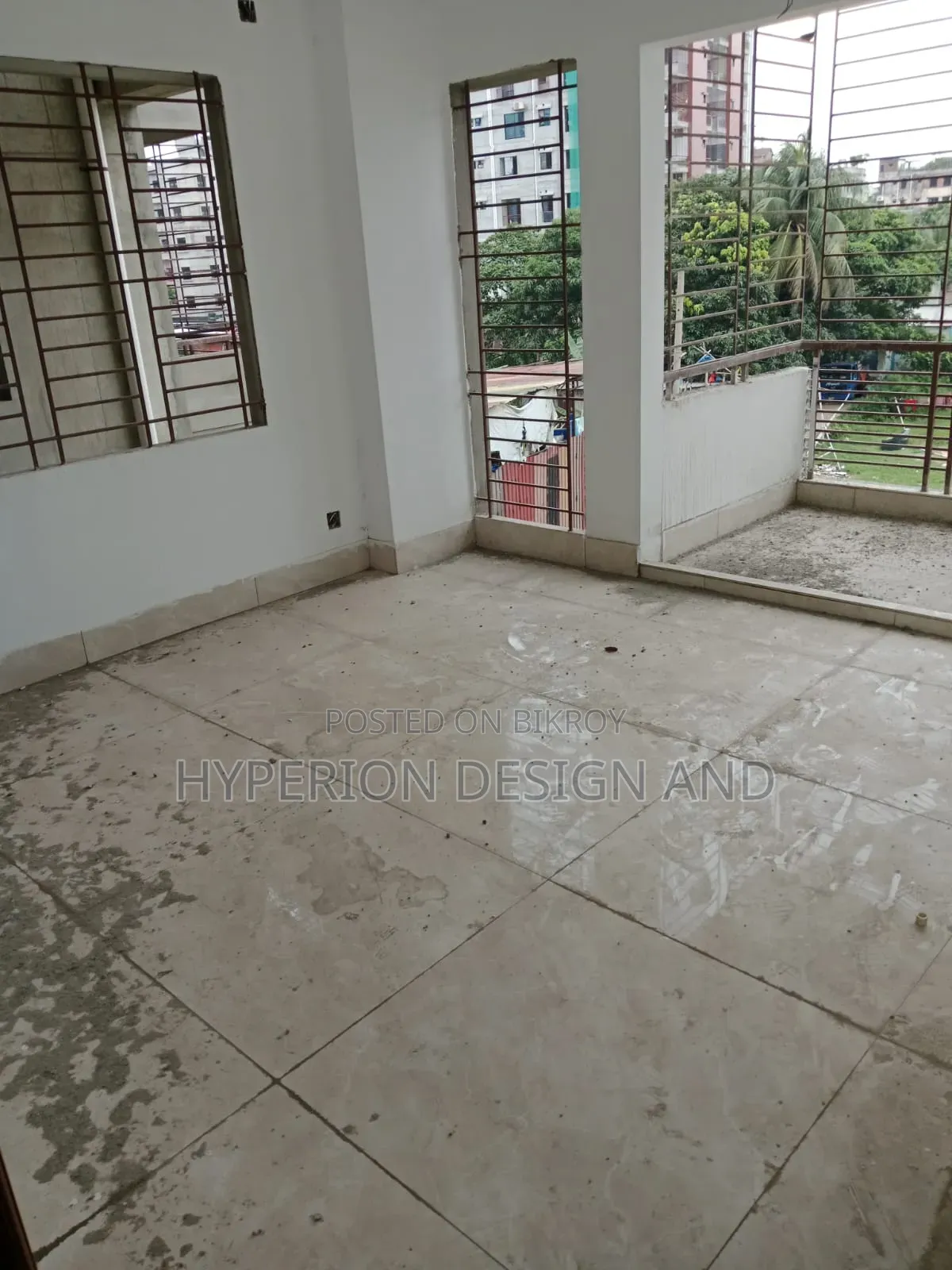 Furnished 3-bedroom Apartment in Hyperion Park View, Banasree for Sale in Banasree