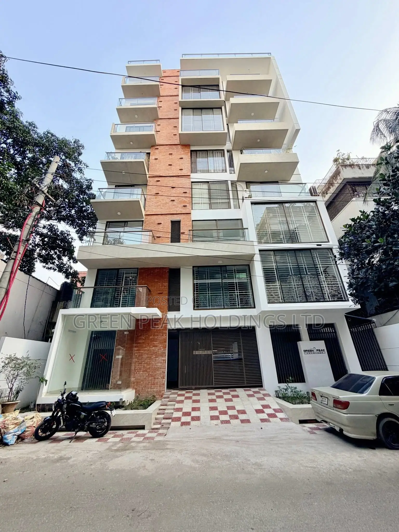 4 Bedroom Apartment in Green Peak Holdings, Mohakhali DOHS for Sale in Mohakhali DOHS