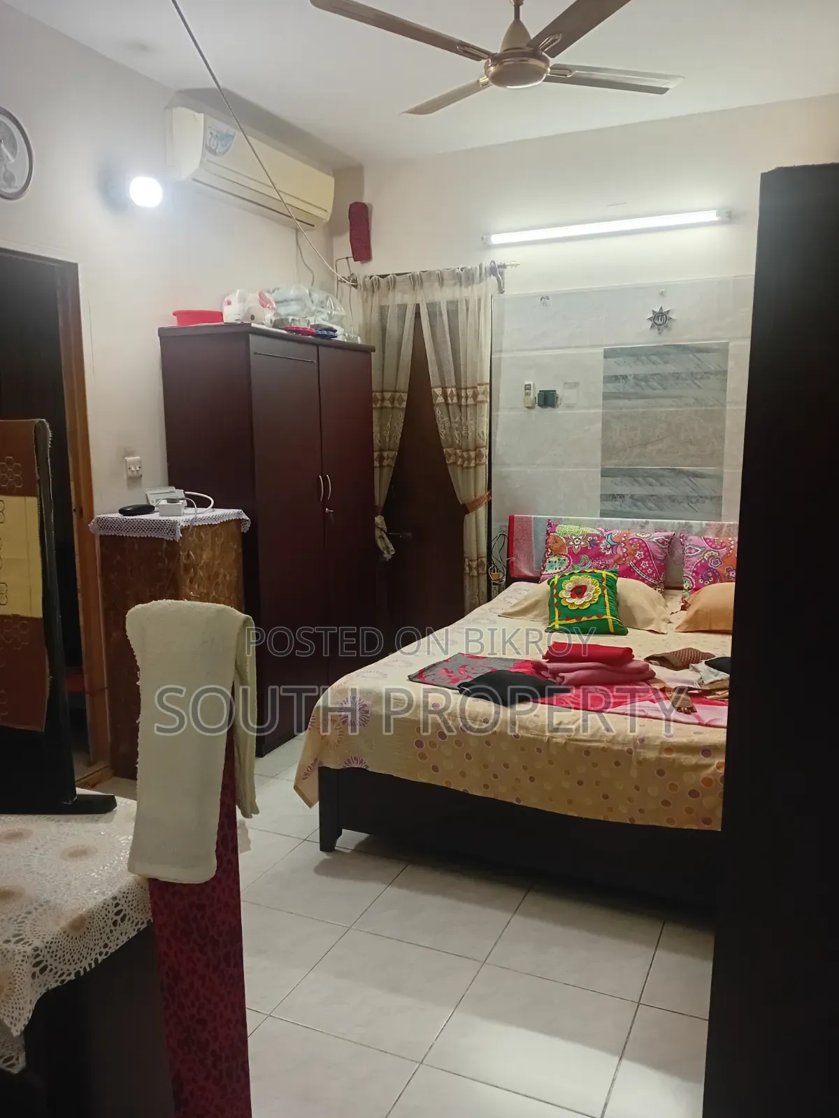 2 Bedroom House in Badda for Sale in Badda