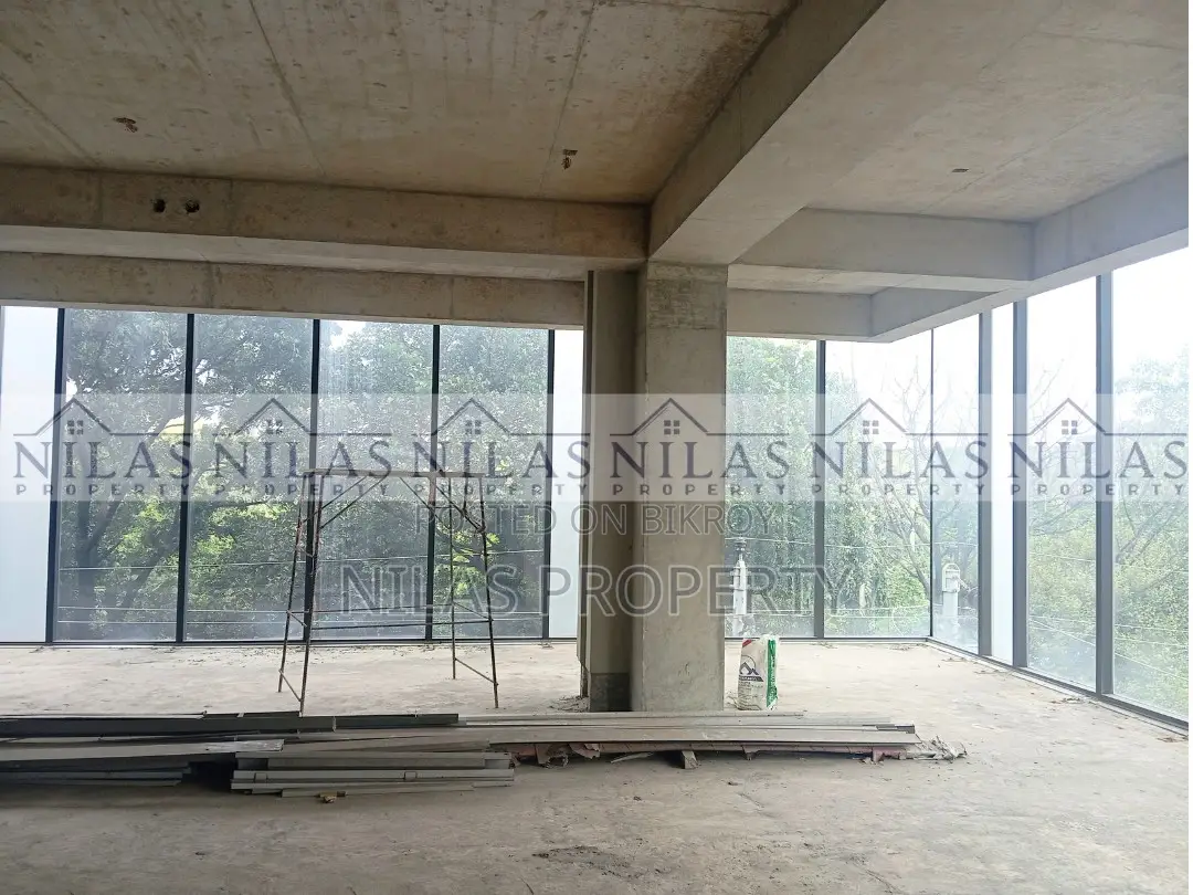 Modern Building Commercial Office Space for Rent in Banani in Banani