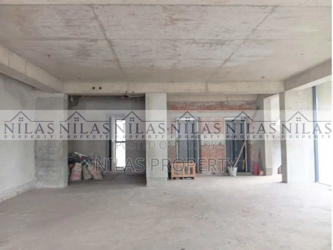 Modern Building Commercial Office Space for Rent in Banani in Banani