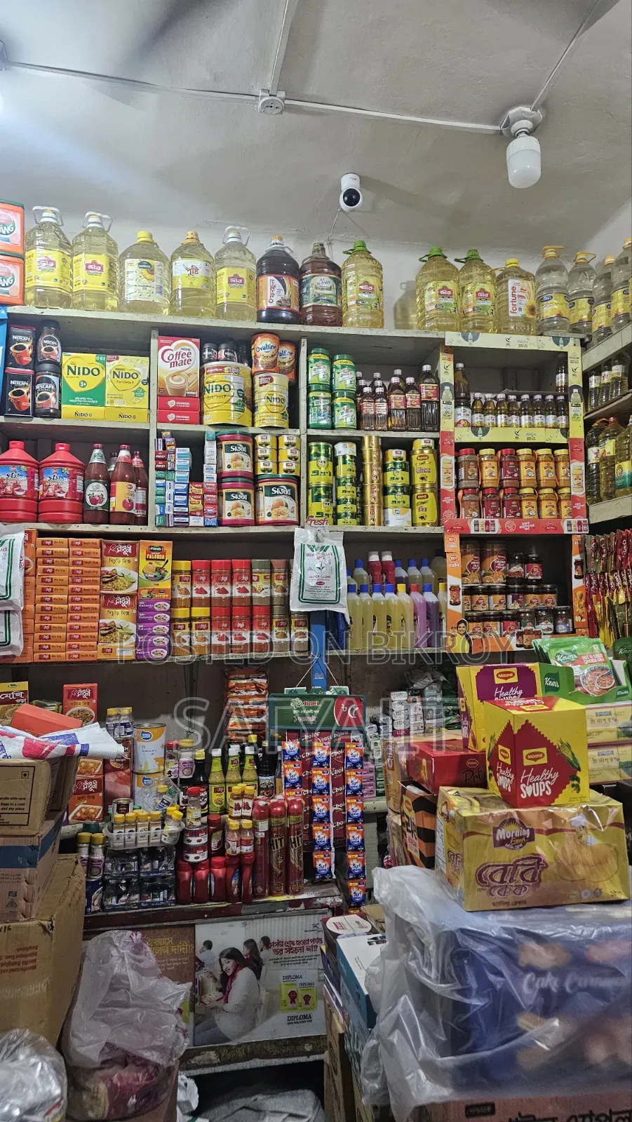 Shop for rent on Colonel Hat Main Road in Cornelhat