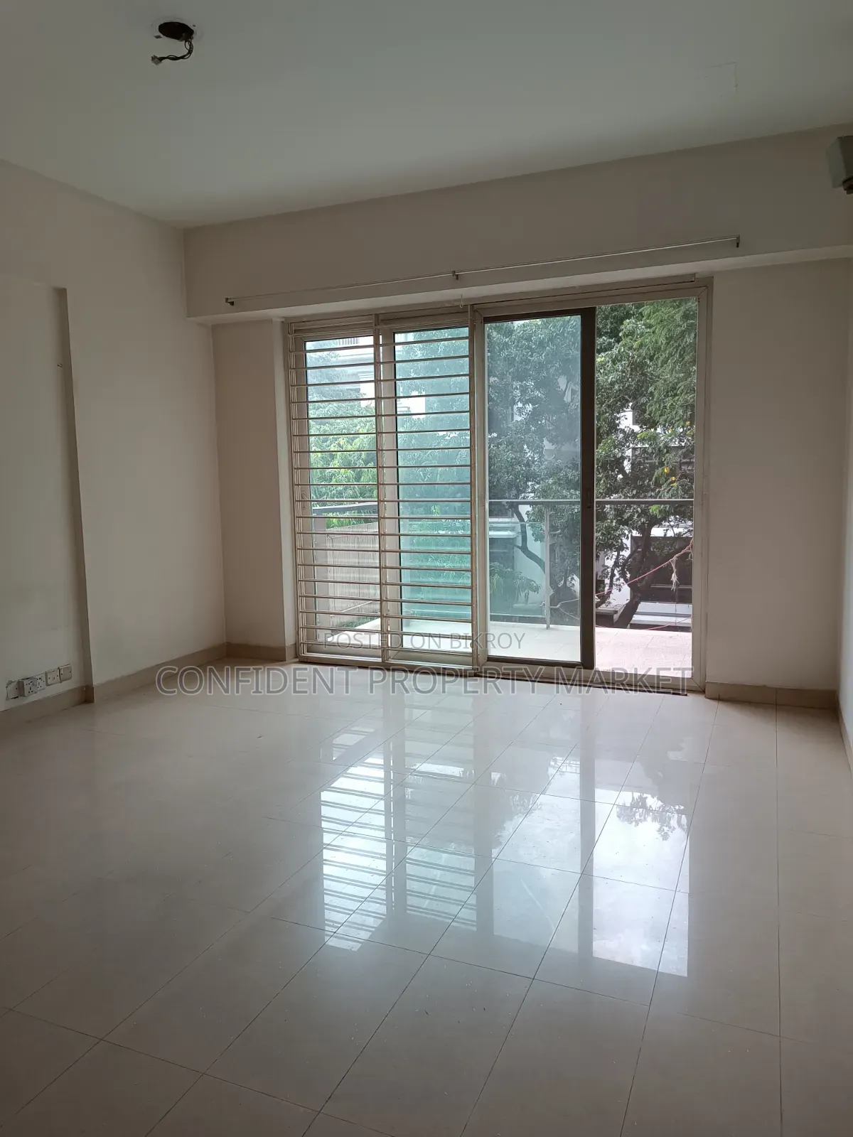 4-Bedroom Apartment in Gulshan for Sale in Gulshan