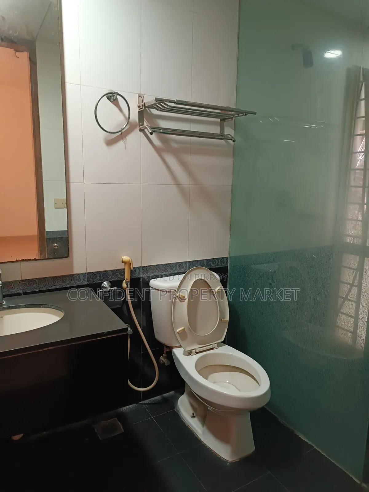4-Bedroom Apartment in Gulshan for Sale in Gulshan