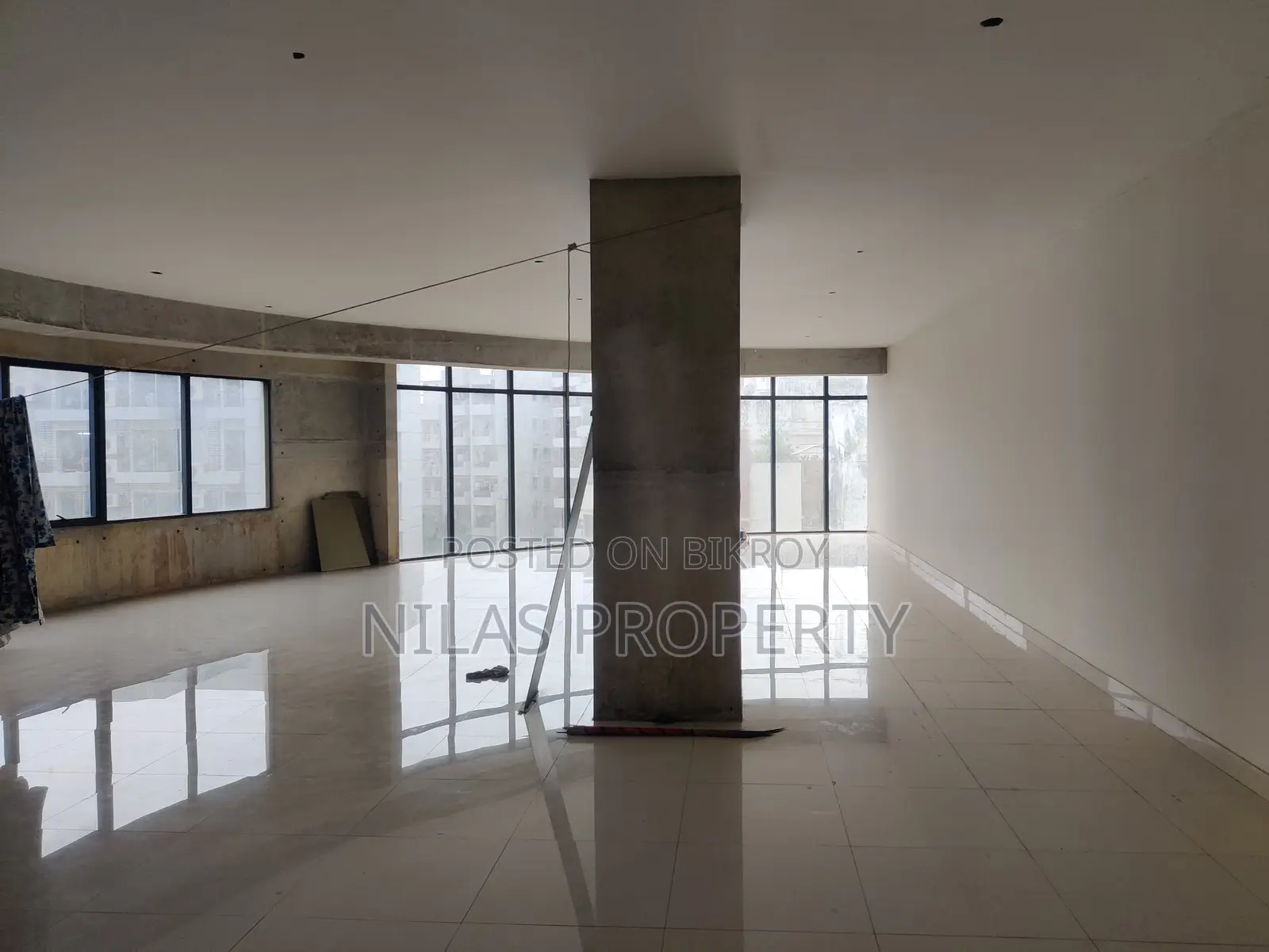 Café/Office Modern Commercial Space Rent in Dhanmondi. in Dhanmondi