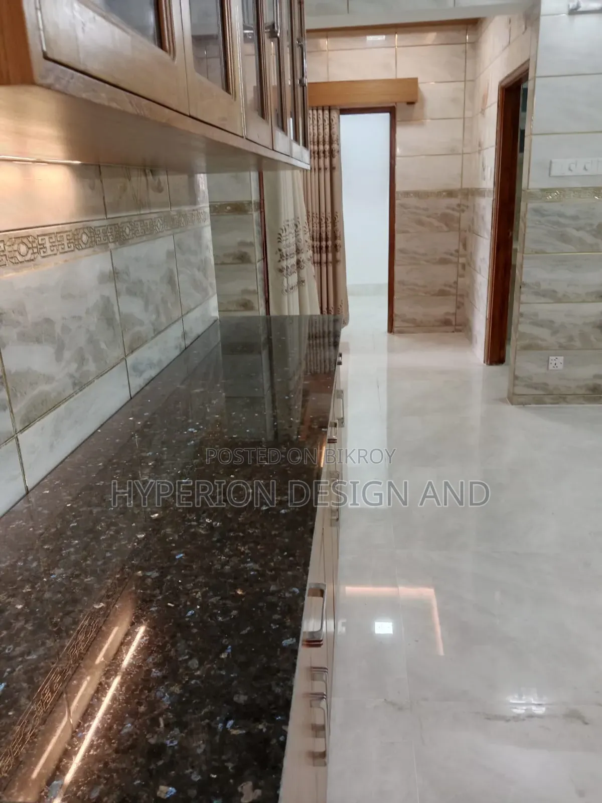 Furnished 3bdrm Apartment in Hyperion Park View., Banasree for Sale in Banasree