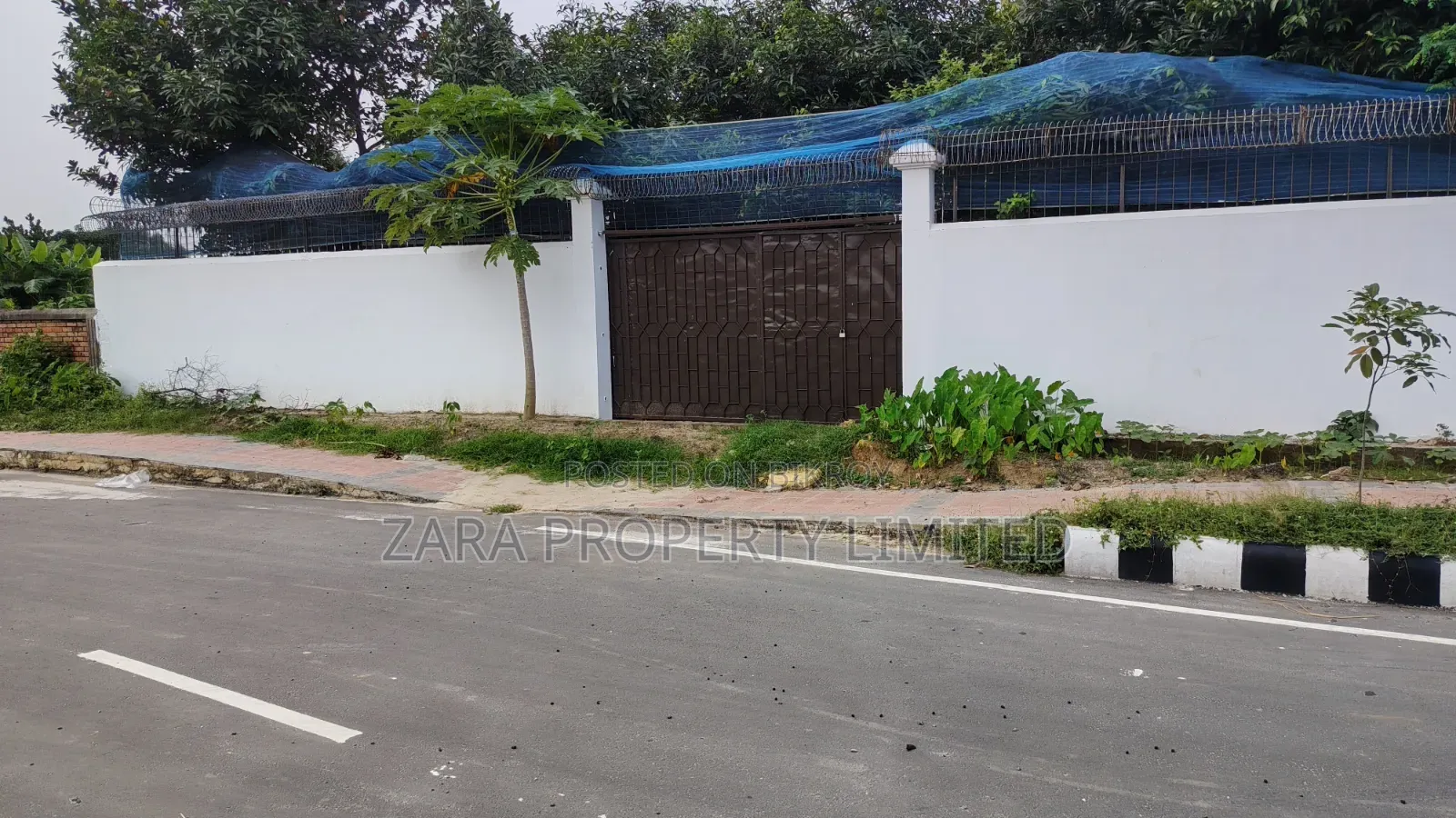 10 Katha plot for sale on 36 feet road in Sector 10. in Purbachal
