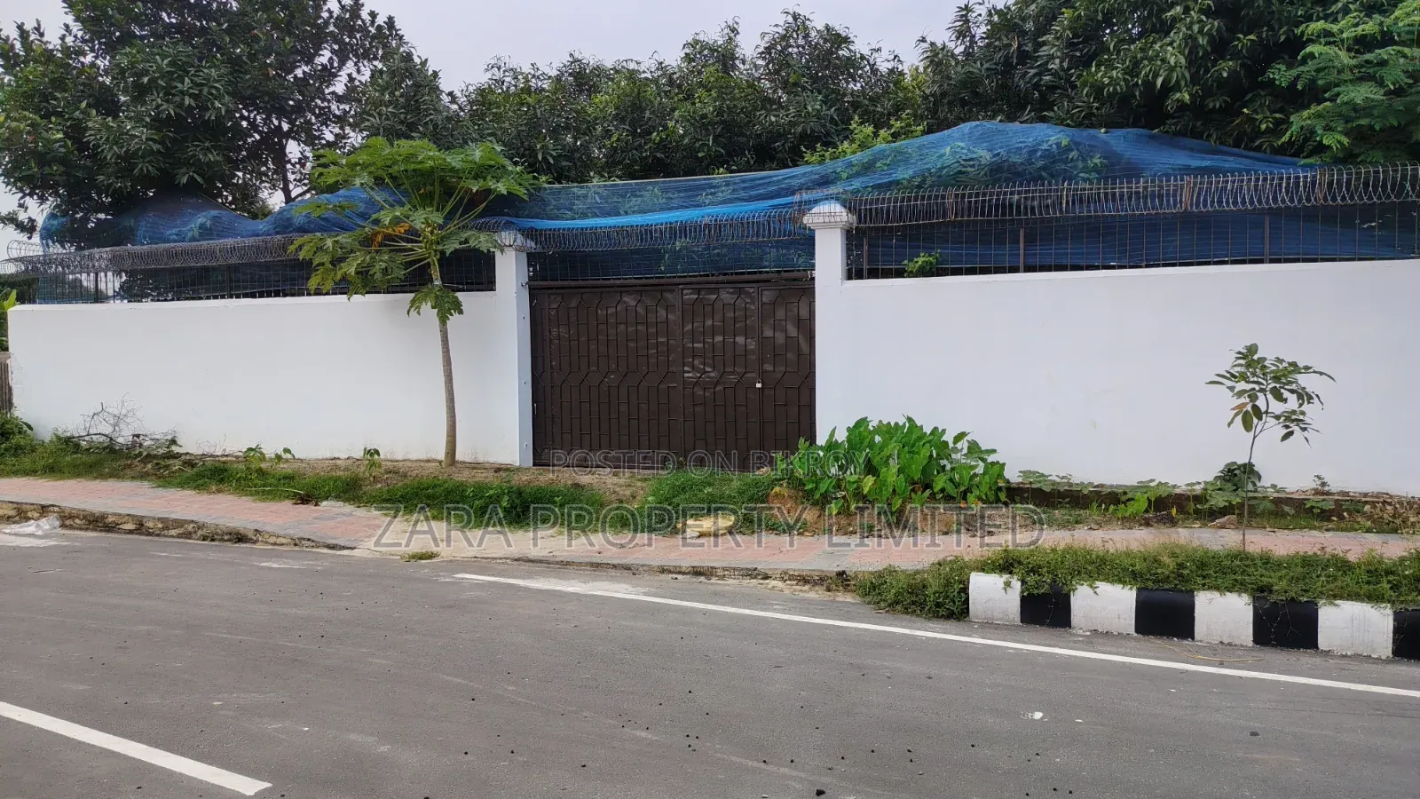 10 Katha plot for sale on 36 feet road in Sector 10. in Purbachal